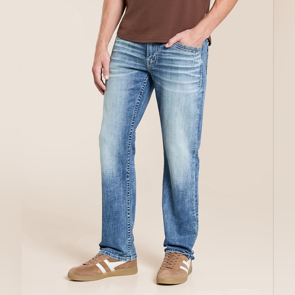 Mayhem Regular Bootcut Jeans The Buckle Size 32 R